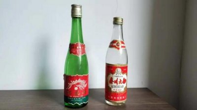 ​7十年代年的西凤酒(西凤70年代记忆酒)