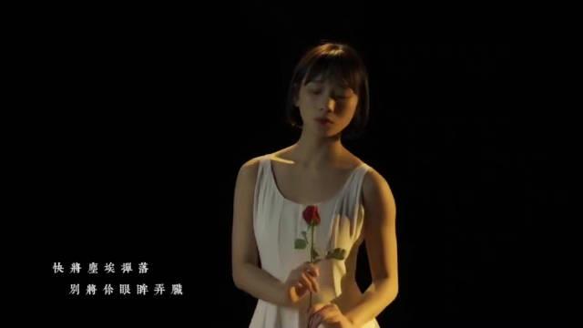 《余香》这首歌歌曲是由张小九兄弟卡夫的真实故事为题材创作的