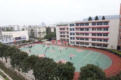 ​福建第二轻工业学校：轻工龙头 中职典范