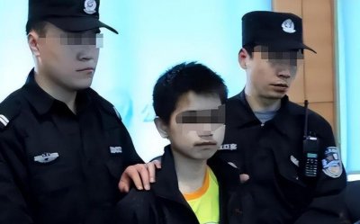 ​一15岁少年跟自己的婶子有染，事情败露后恼羞成怒，引发血案